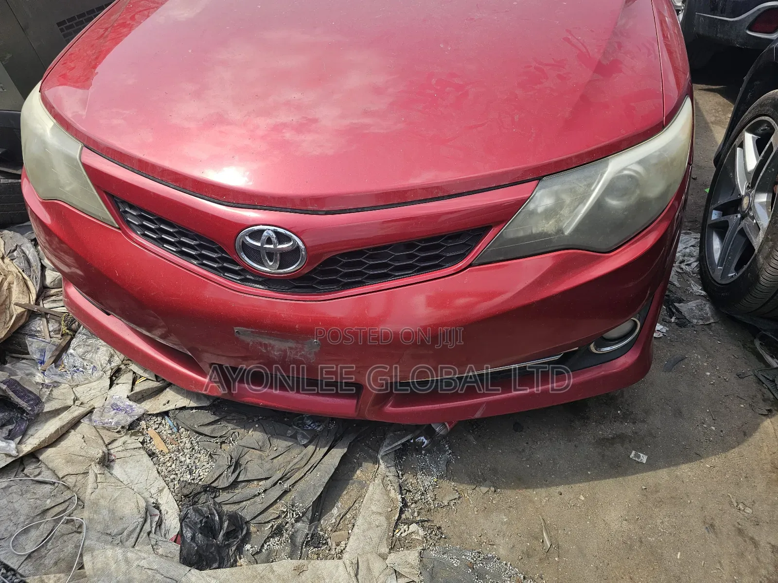 Toyota Camry SE 4dr Sedan (2.5L 4cyl 6A) 2014 Red