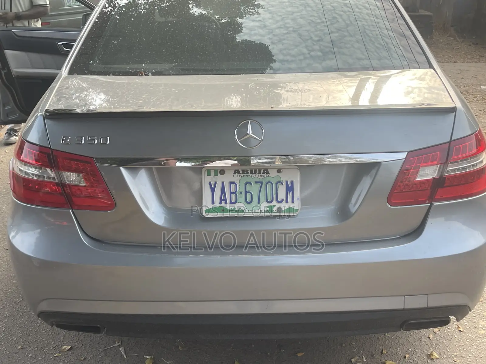 Mercedes-Benz E350 Base 4dr Sedan RWD (3.5L 6cyl 7A) 2010 Silver