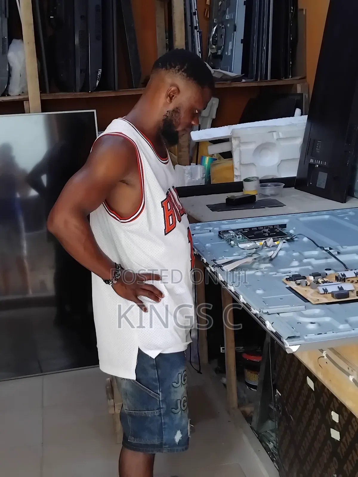 Tv Engr. Tv Technician, Call to Repair Ur Tv Backlight
