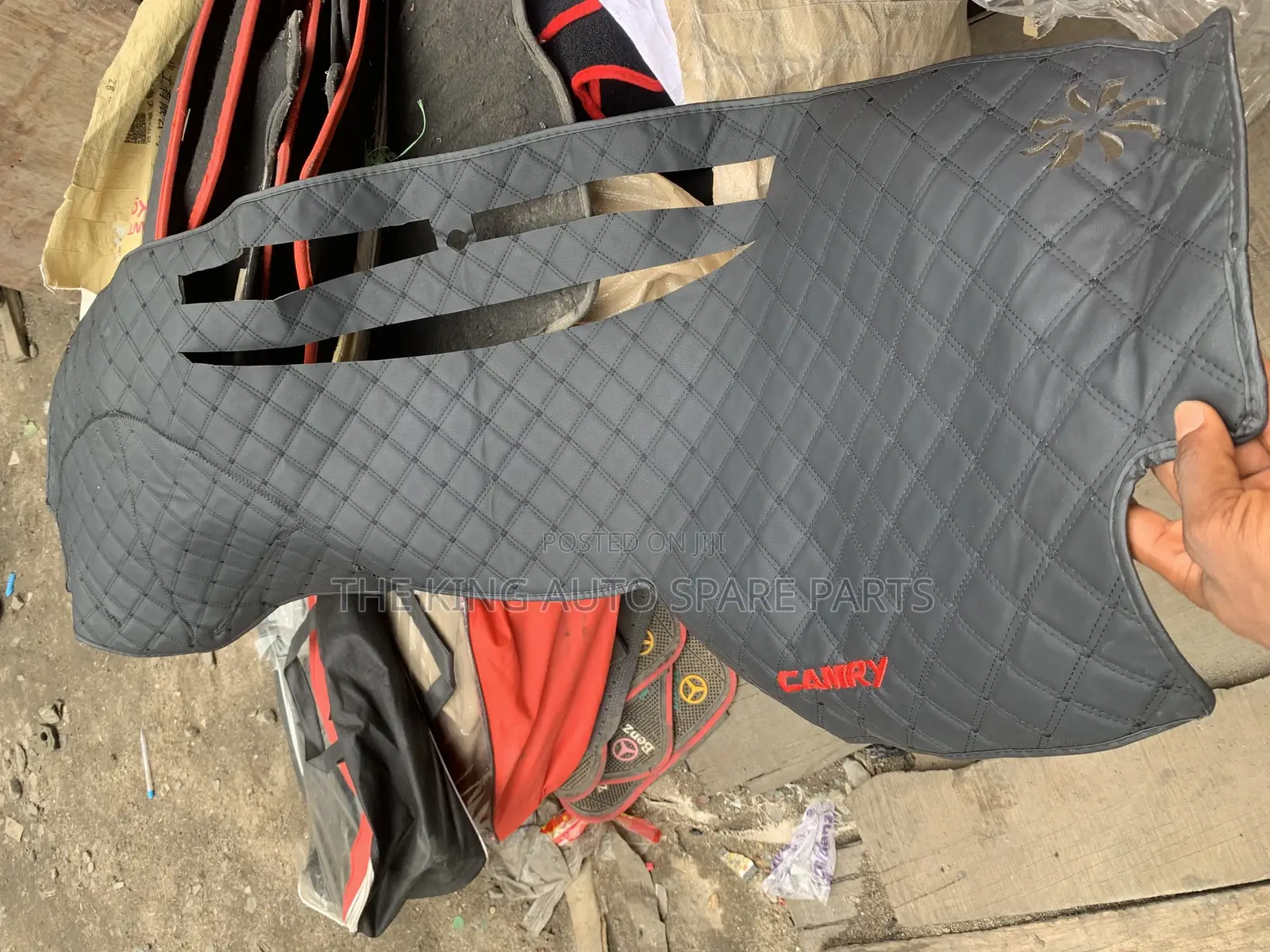 Toyota Camry Dashboard Cover 07/08 Model