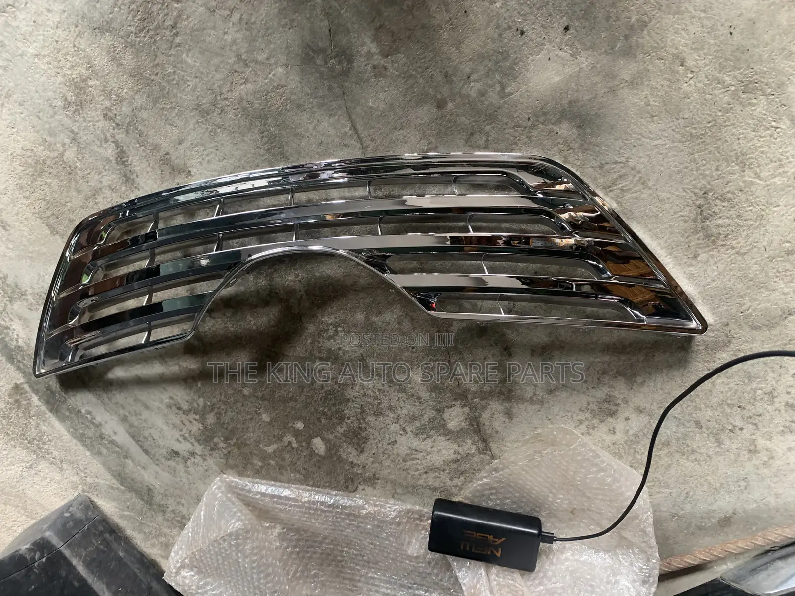 Toyota Camry the Front Grill 07/08 Model