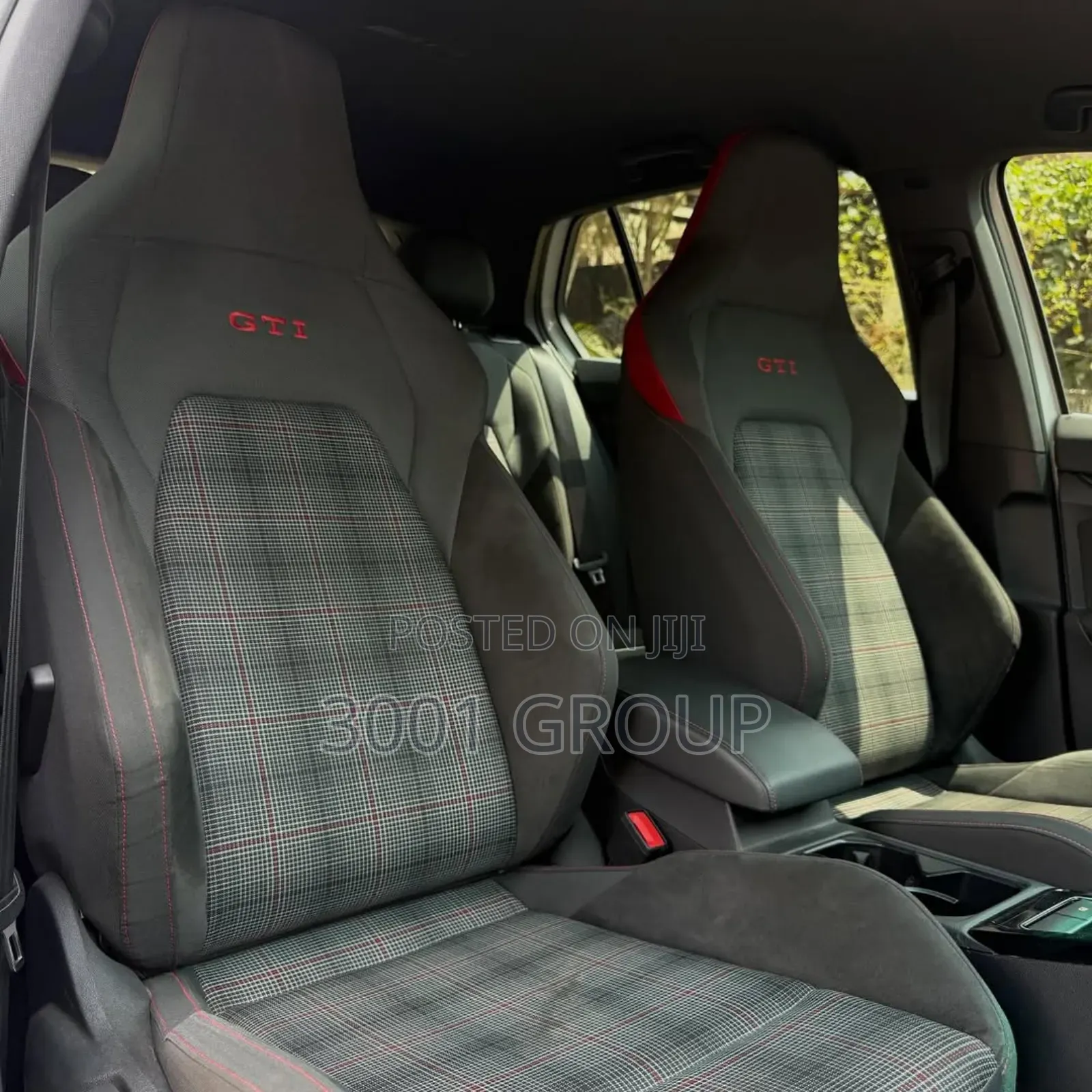 Volkswagen Golf 2024 White