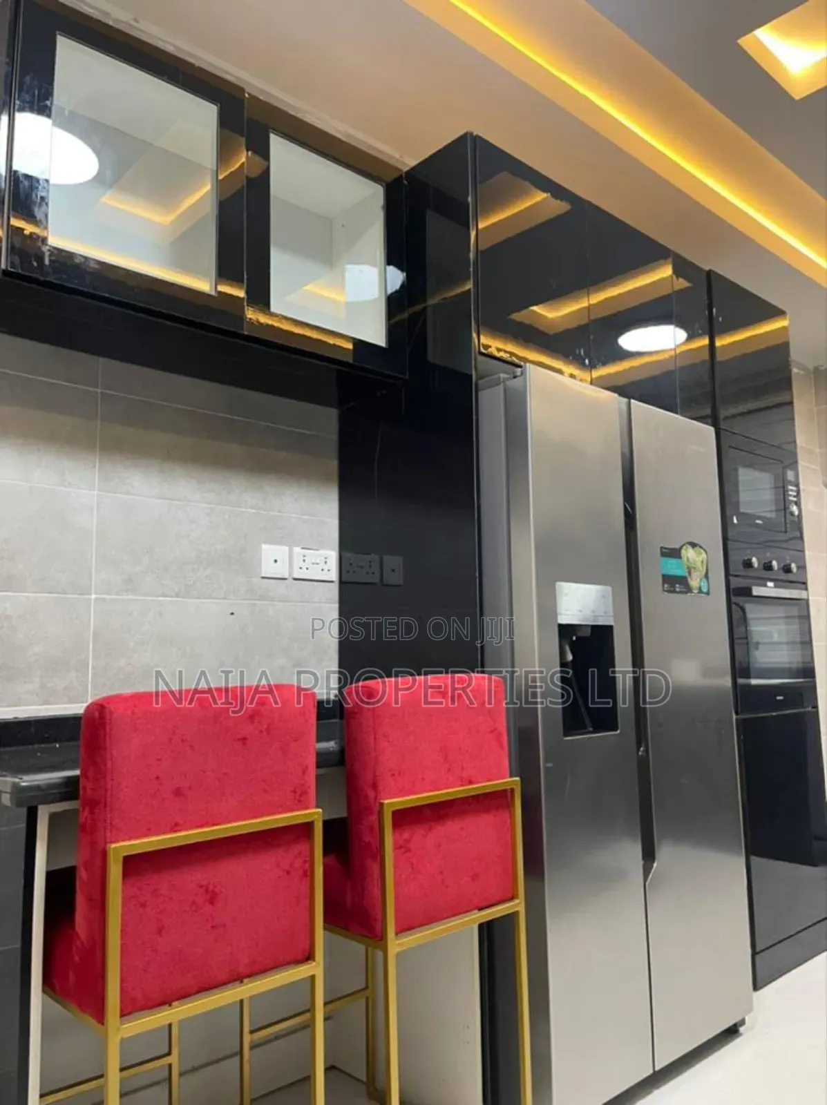 5bdrm Duplex in Osapa London, Lekki for sale