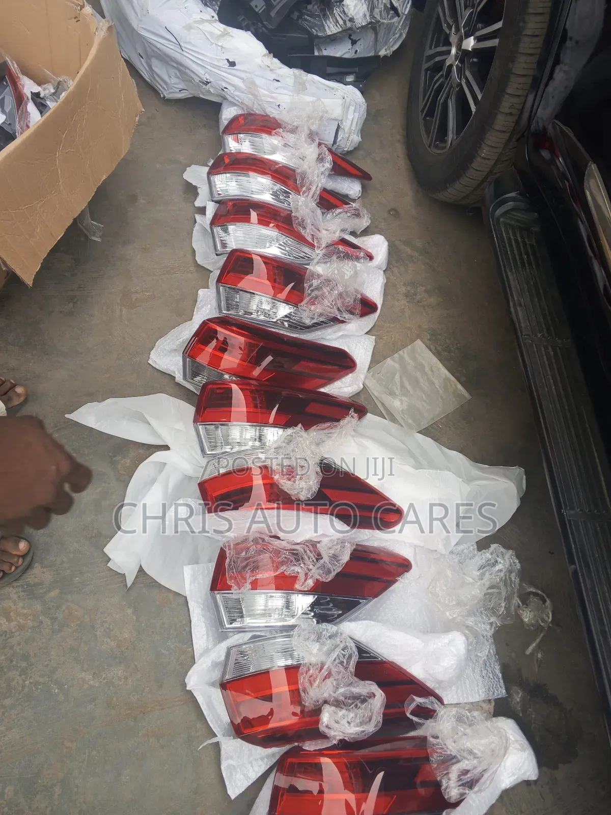 Complete Rear Lights for Highlander 018