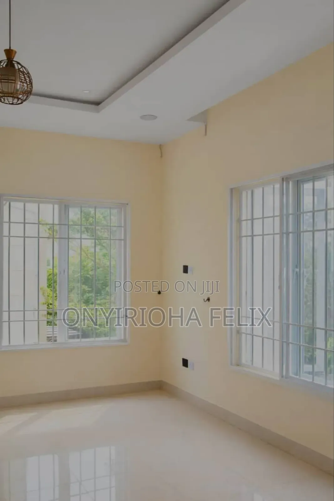 5bedroom Duplex in a Major Road