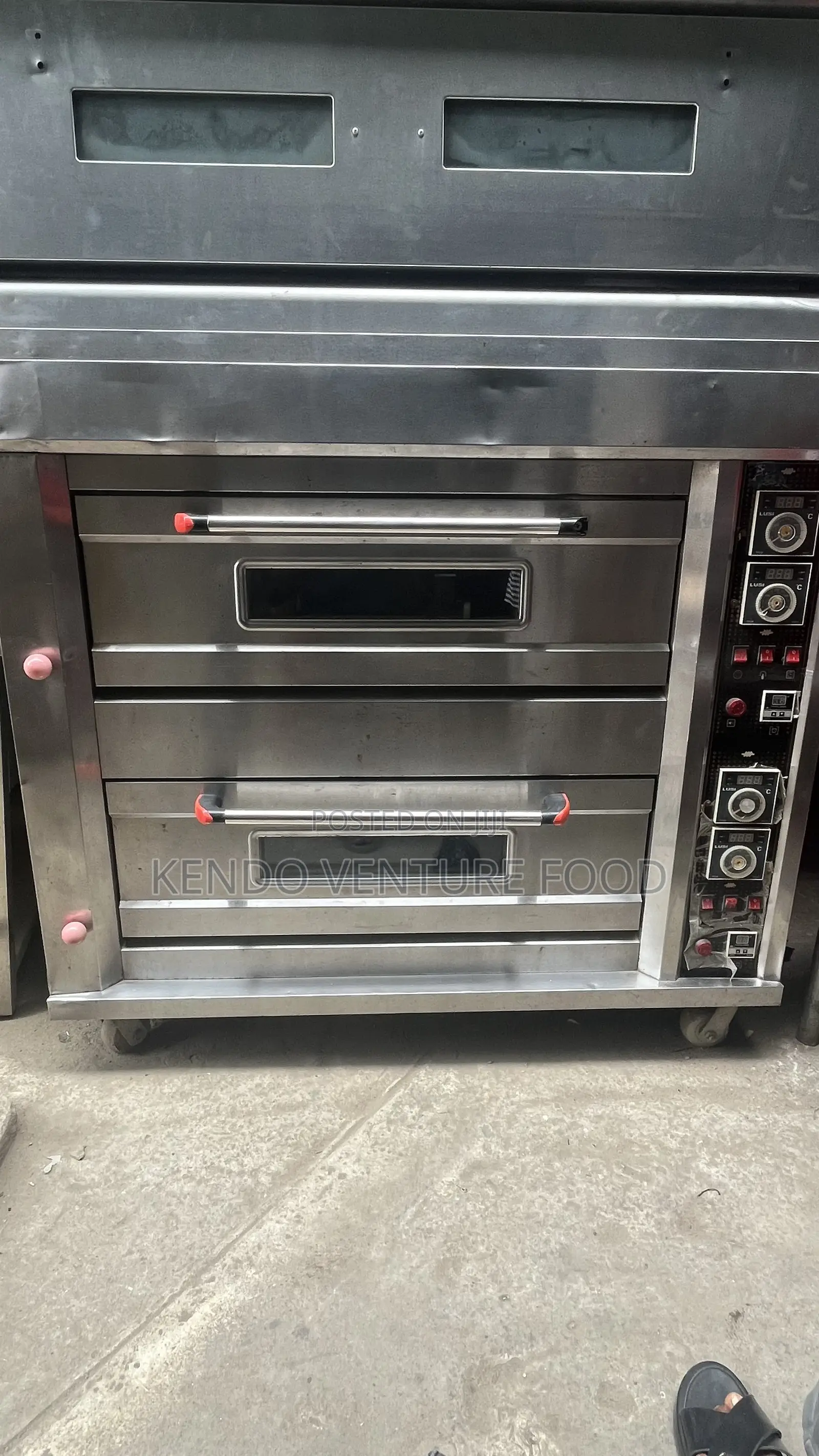 4 Trays 2 Deck Gas Oven
