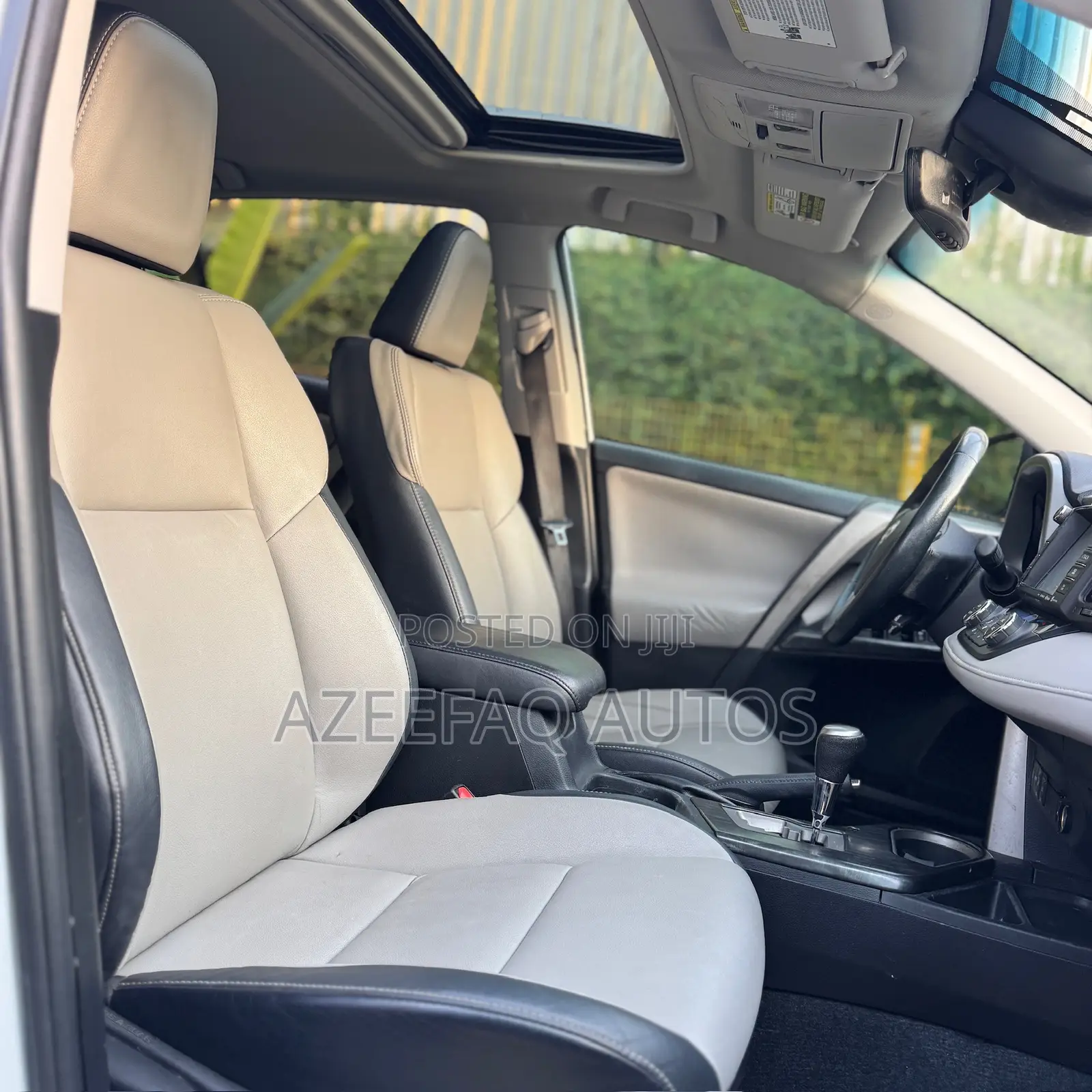 Toyota RAV4 Platinum 4dr SUV AWD (2.5L 4cyl 6A) 2018 White