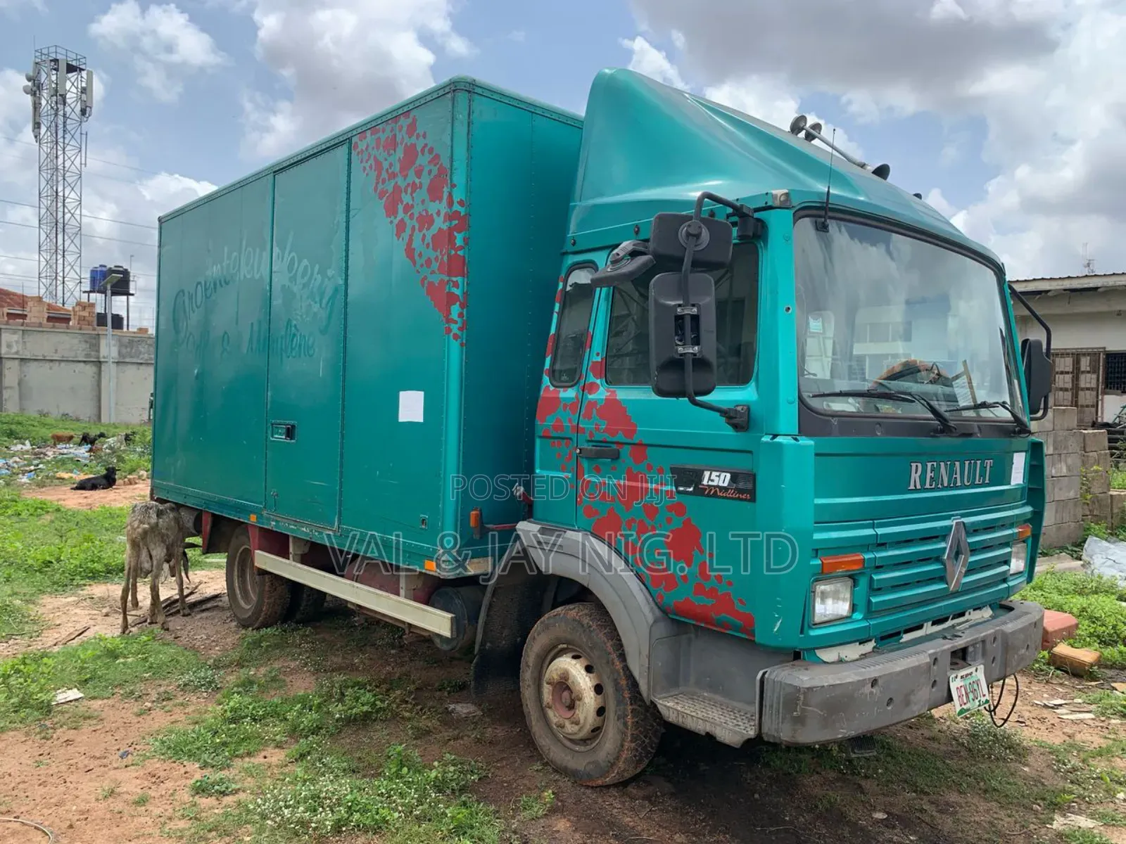 Renault Rigid Truck - Company Use - 3 Months Use