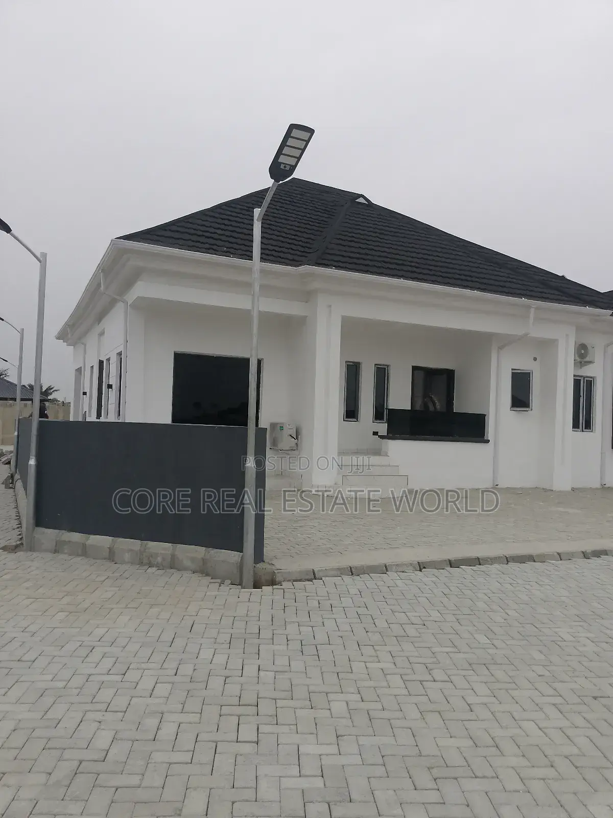 3bdrm Bungalow in Elerangbe for sale