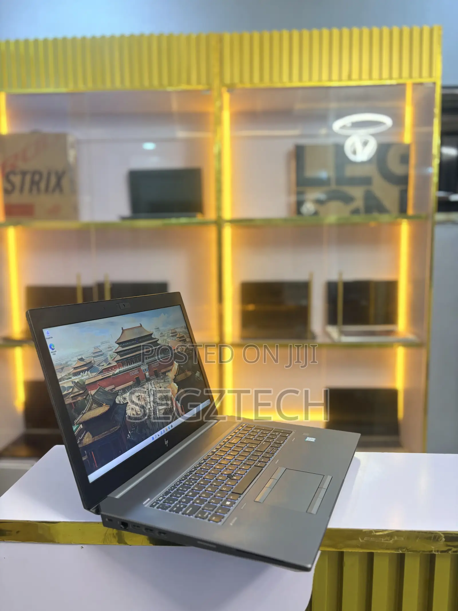 Laptop HP ZBook 17 G6 16GB Intel Core i7 SSD 512GB