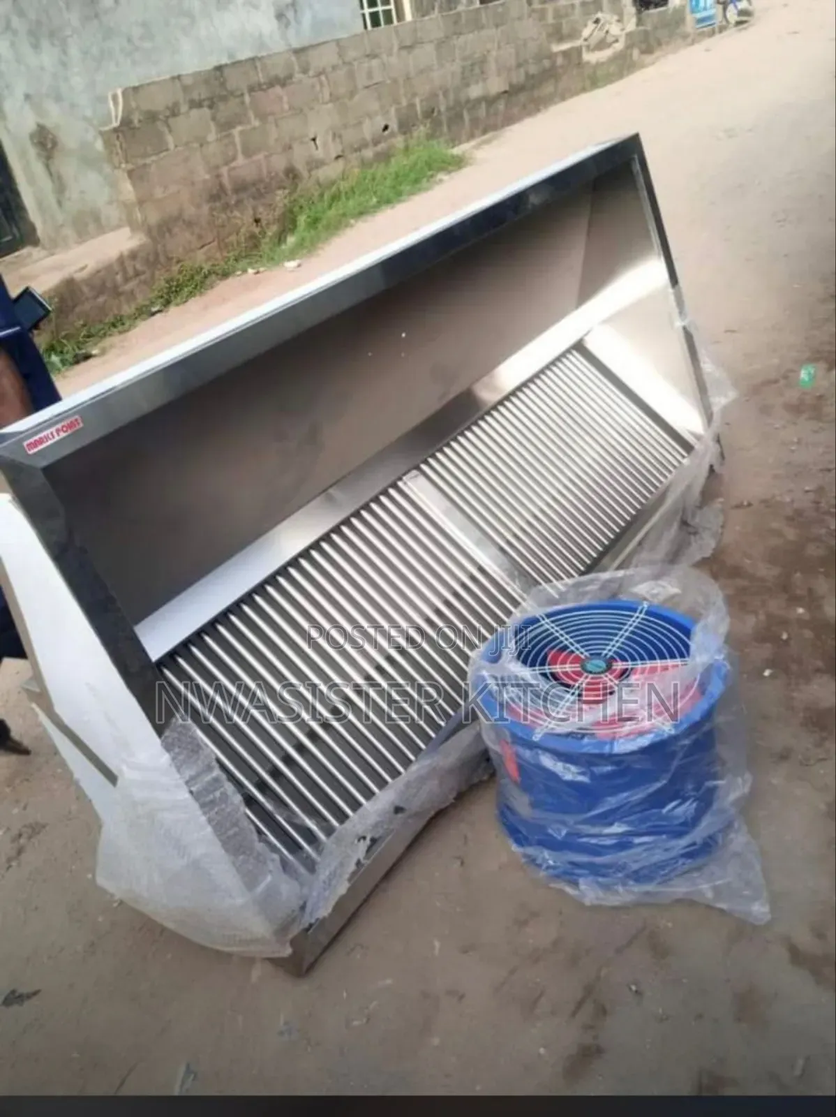 Industrial Kitchen Hood With Fan Extractor