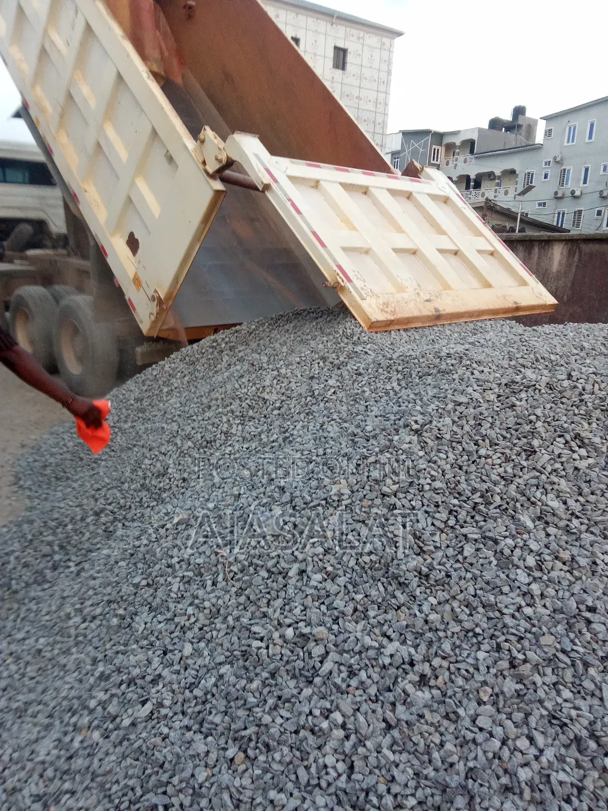 30 Ton of Grante