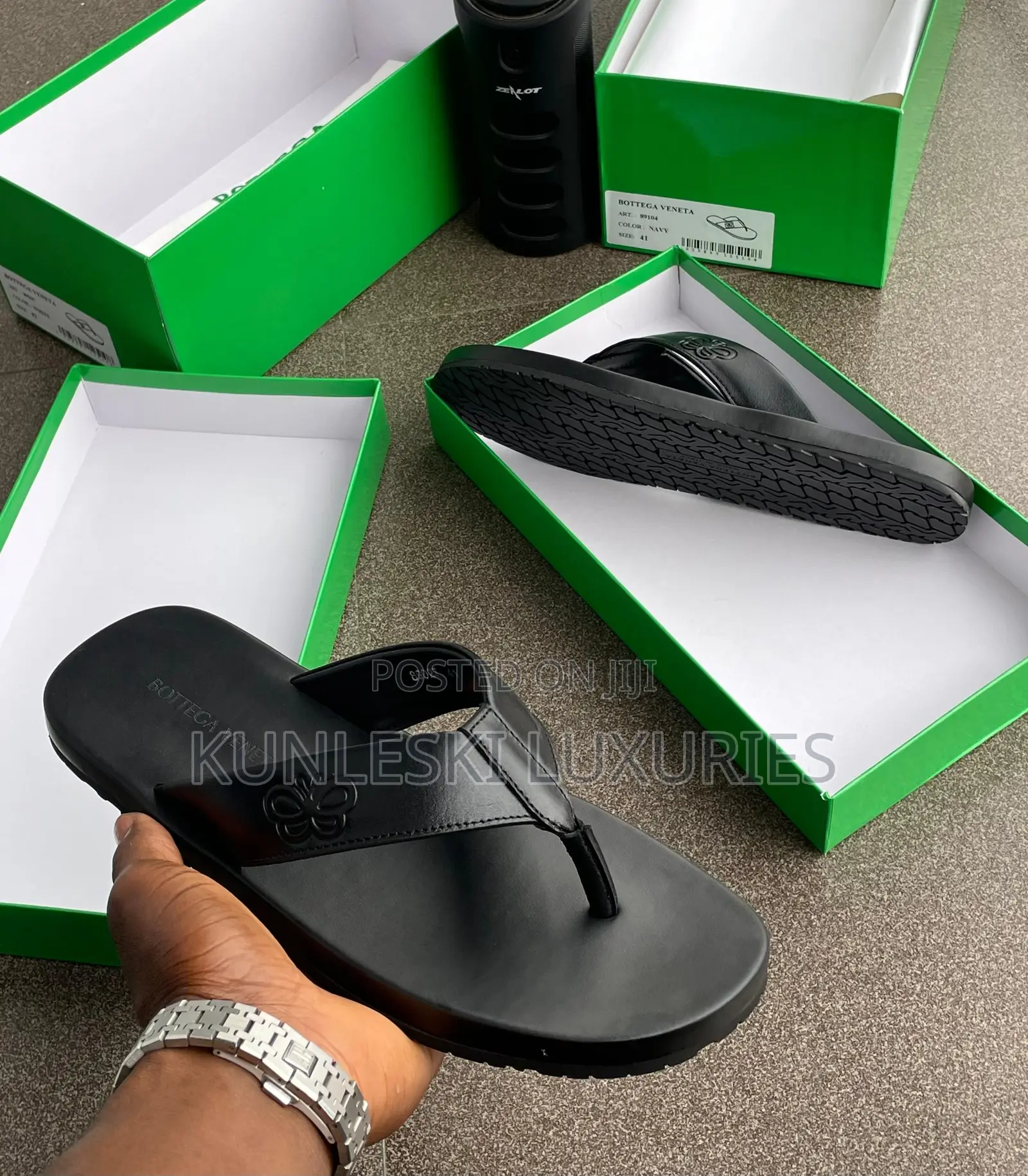 Original Bottega Leather Slippers Collection