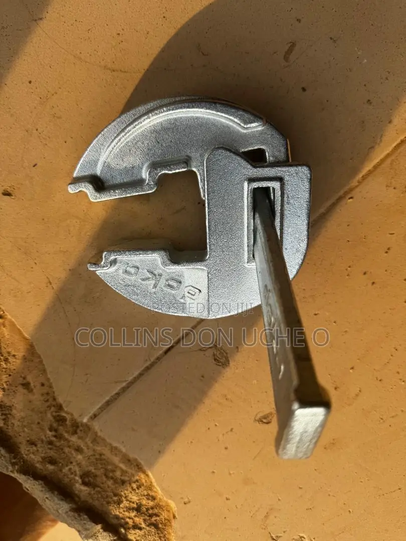 Doka Panel Clamp