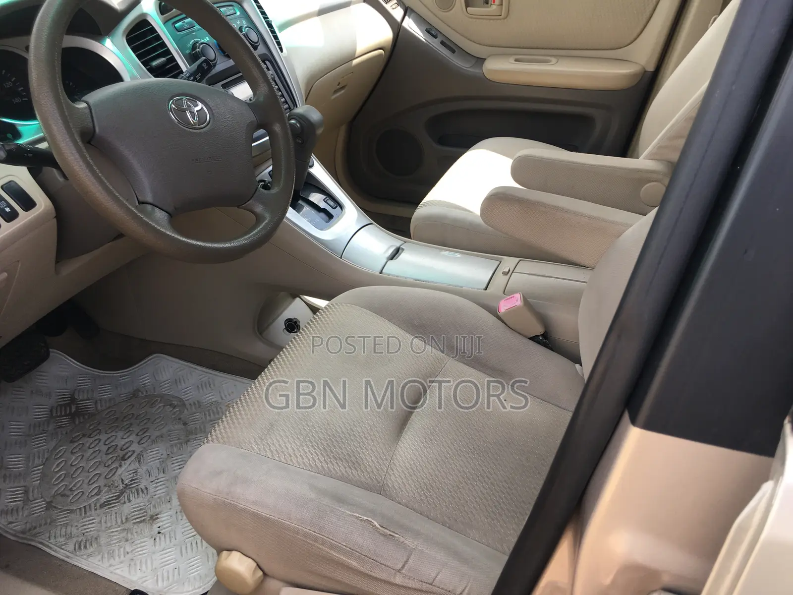 Toyota Highlander 2005 Gold