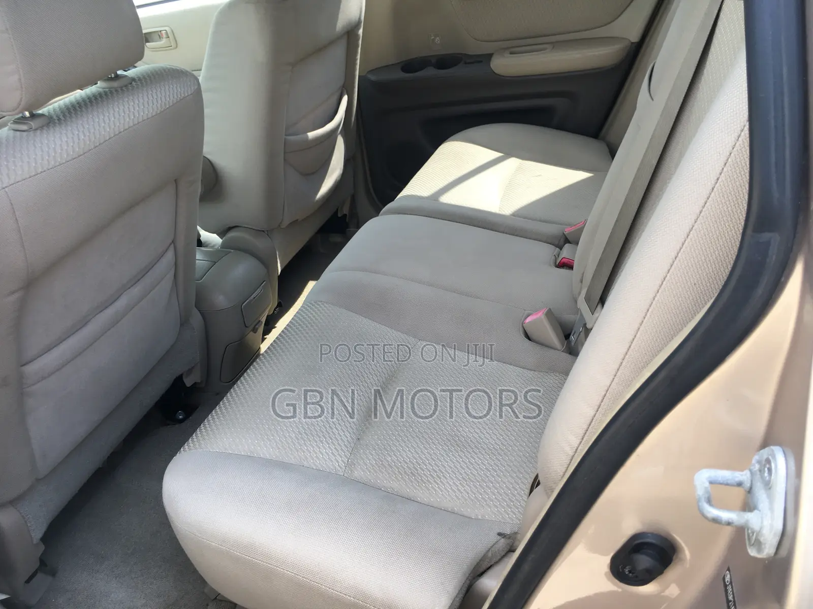 Toyota Highlander 2005 Gold