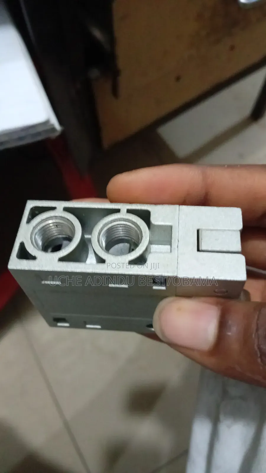 Roller Pneumatic Valve 3 Hole 1/4