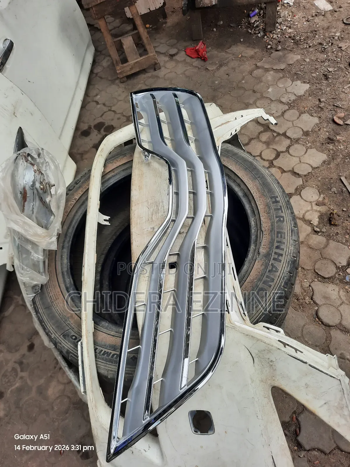 Toyota Camry 2010 Front Grill
