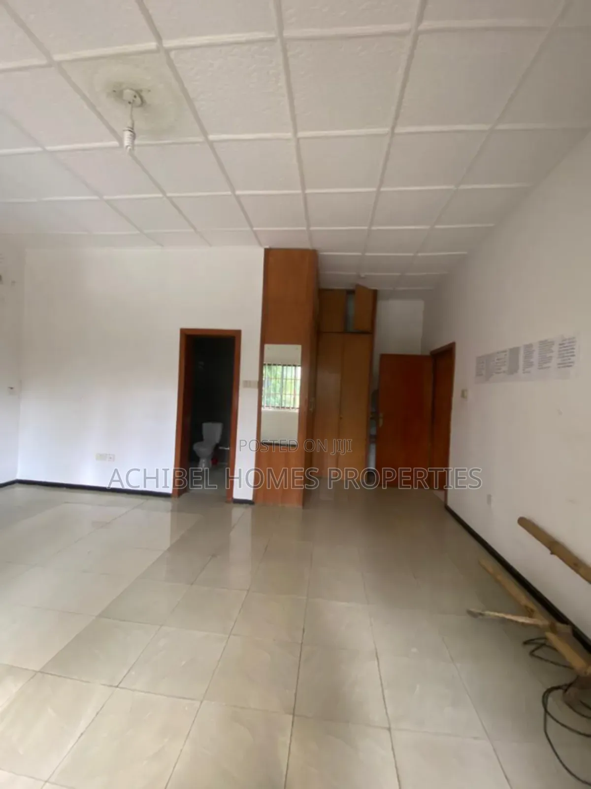5bdrm Duplex in Parkview for rent