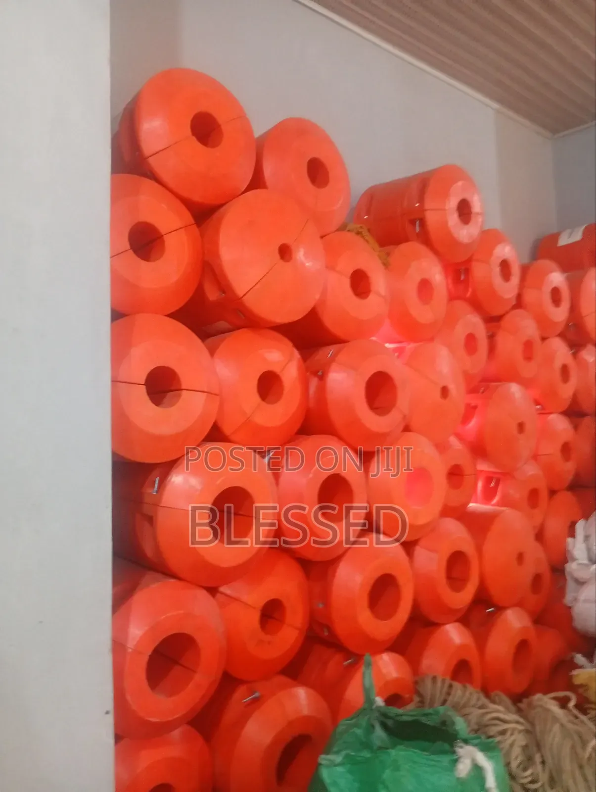 4" Pipe Floater
