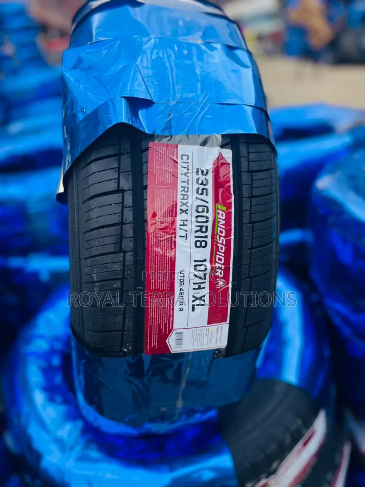 235/60r18 Landspider Brand New