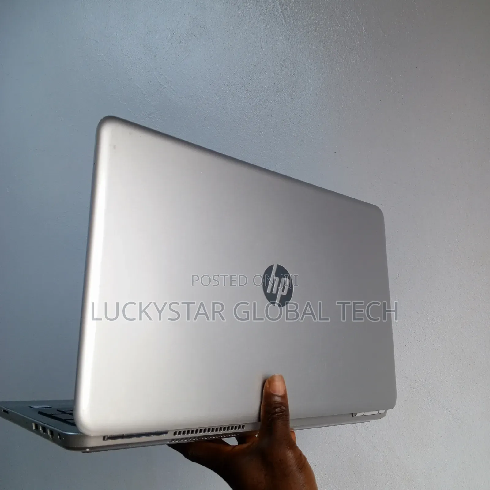 Laptop HP Pavilion 15 8GB Intel Core I5 HDD 1T