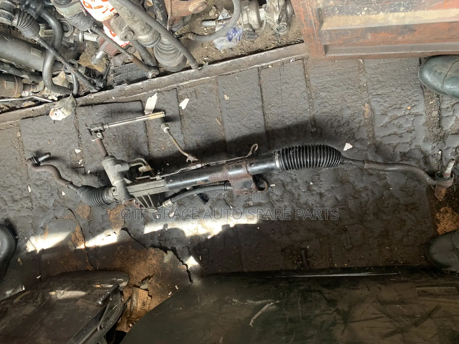 Steering Rack Jeep Cherokee