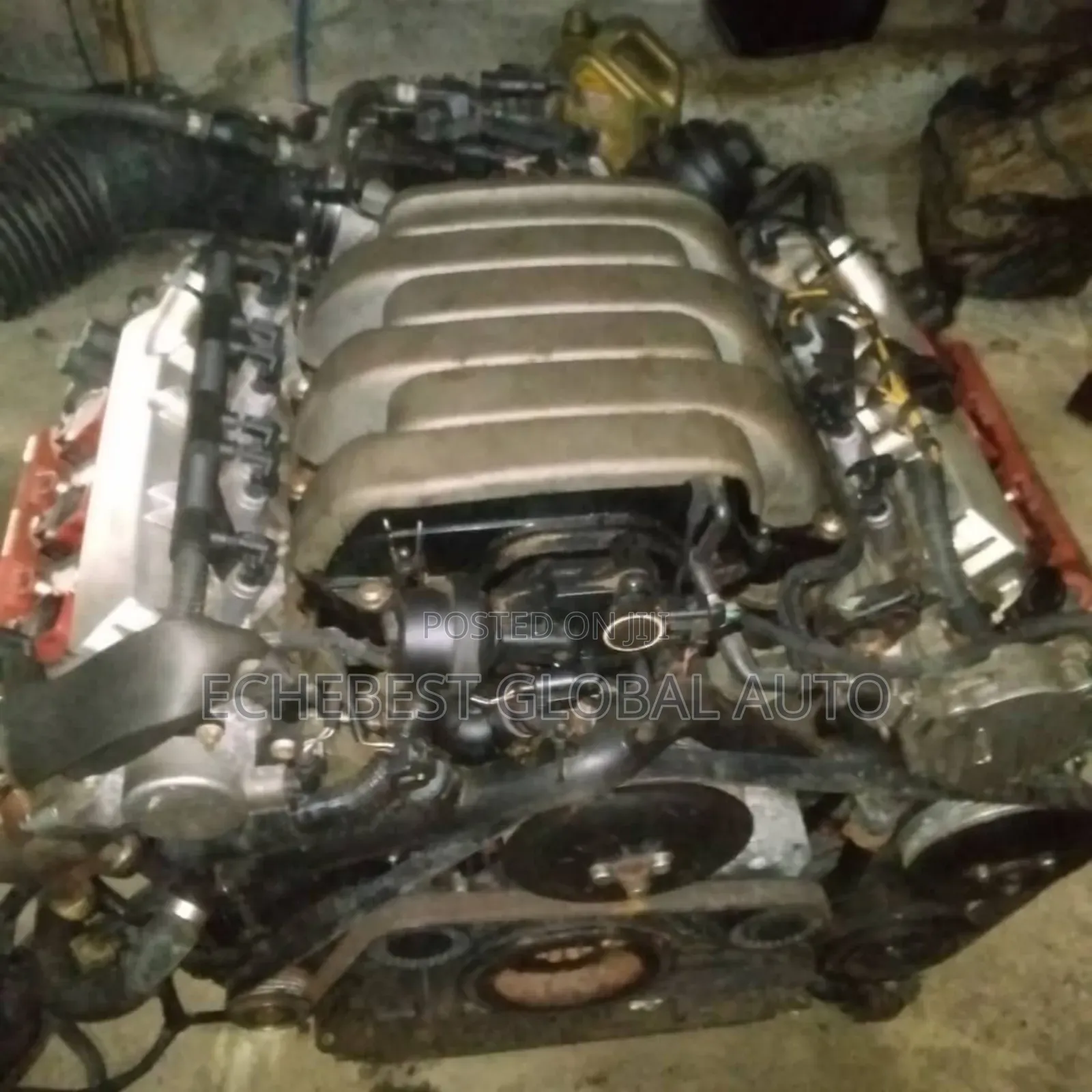 Audi Q5 2012 Model V6 Engine.
