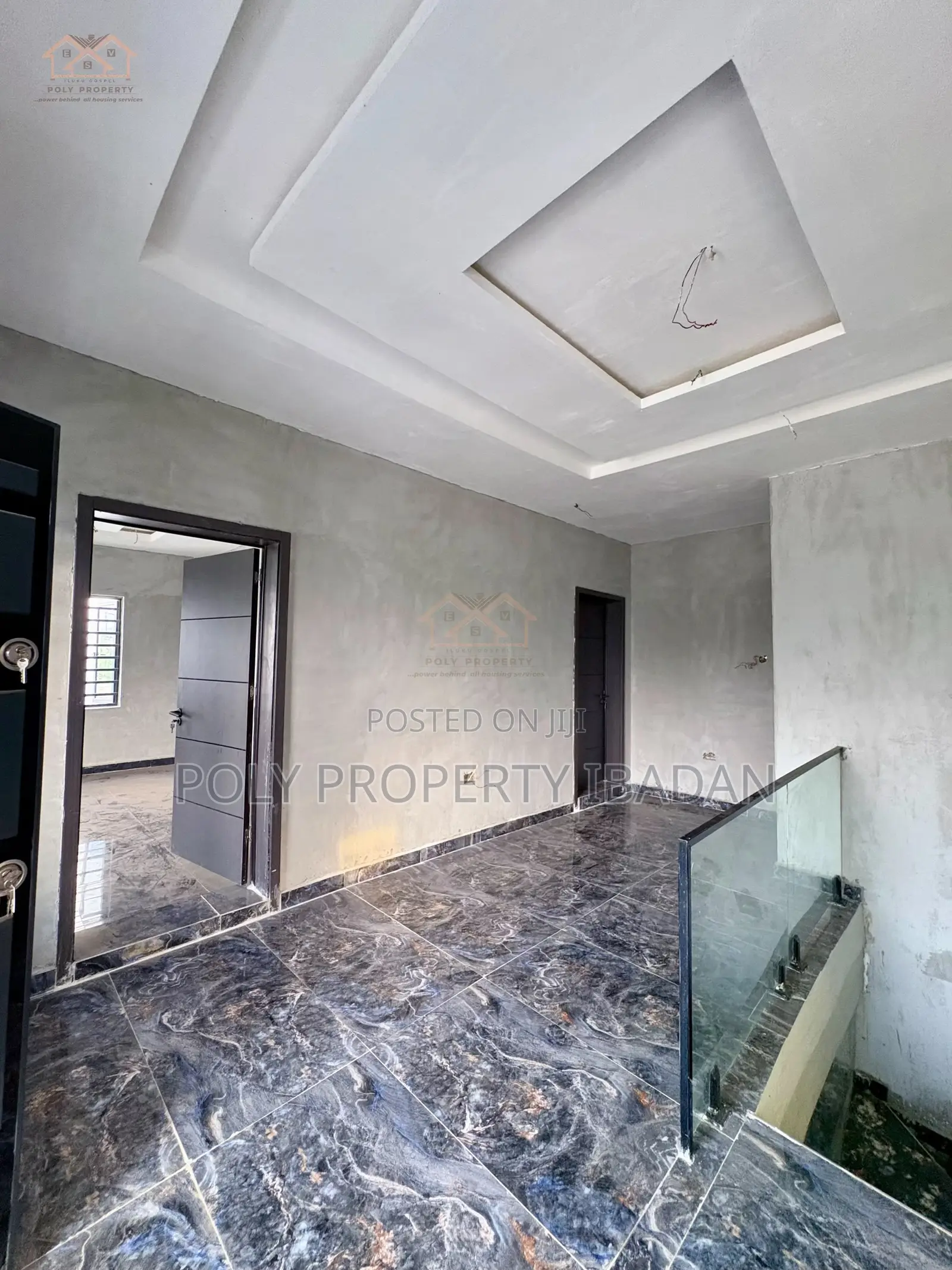 3bdrm Duplex in Chief Lateef Oyelade, Ibadan for sale