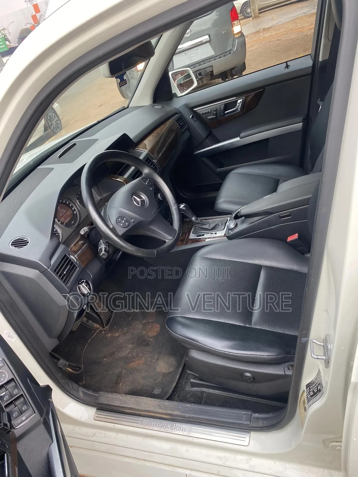 Mercedes-Benz GLK-Class 350 4MATIC 2010 White