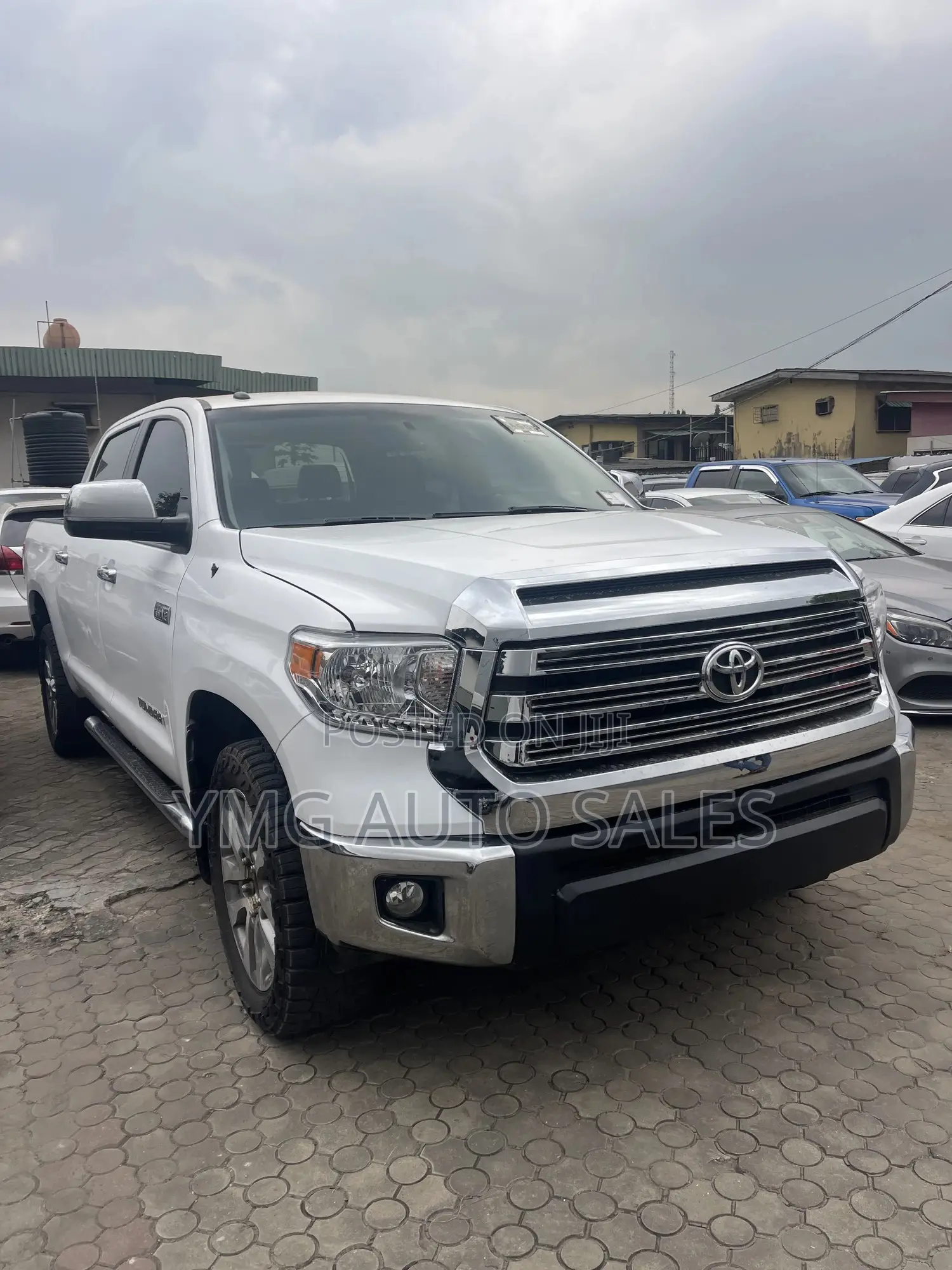 Toyota Tundra 2014 White