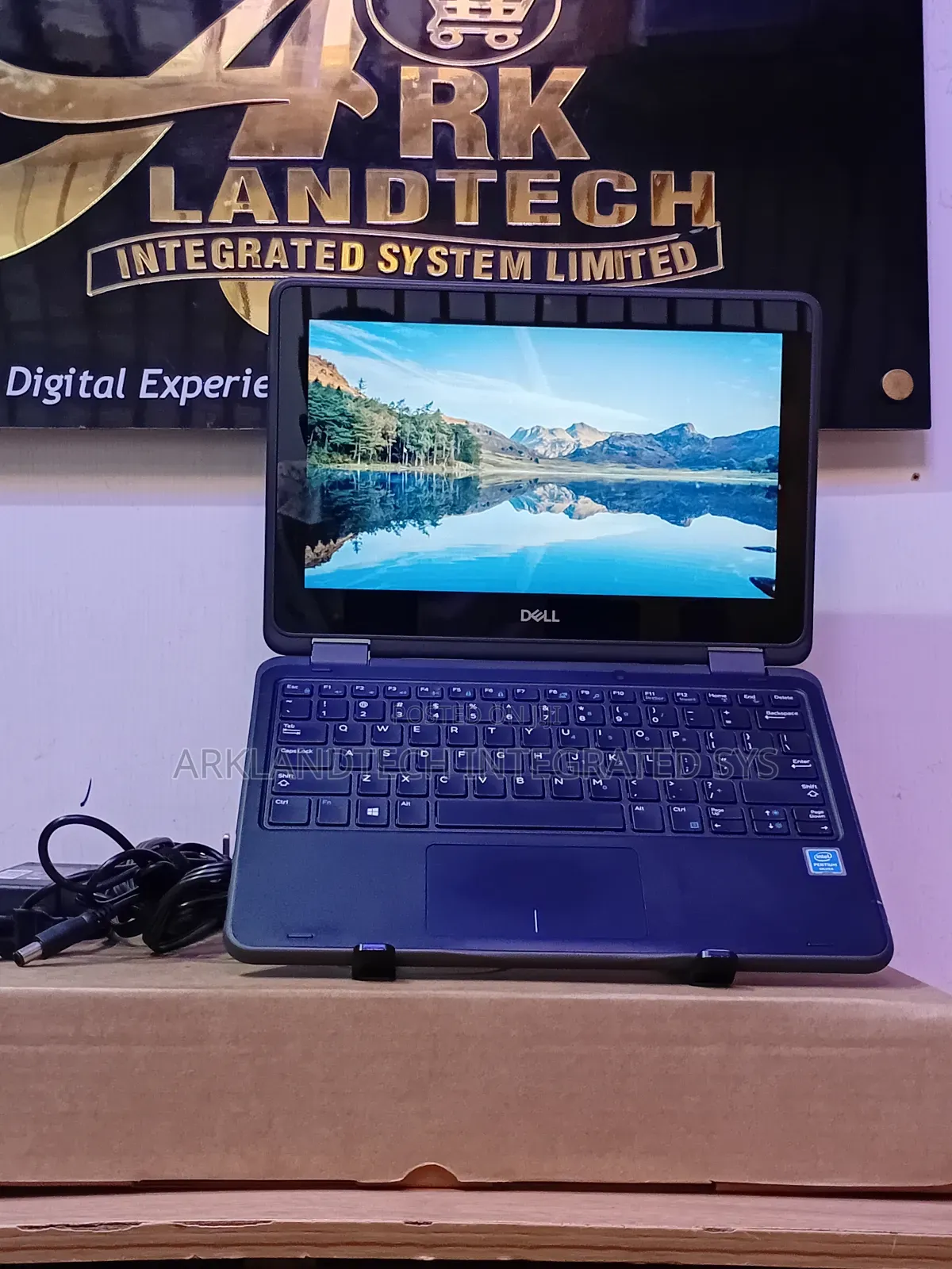 Laptop Dell Latitude E4200 8GB Intel Pentium SSD 256GB
