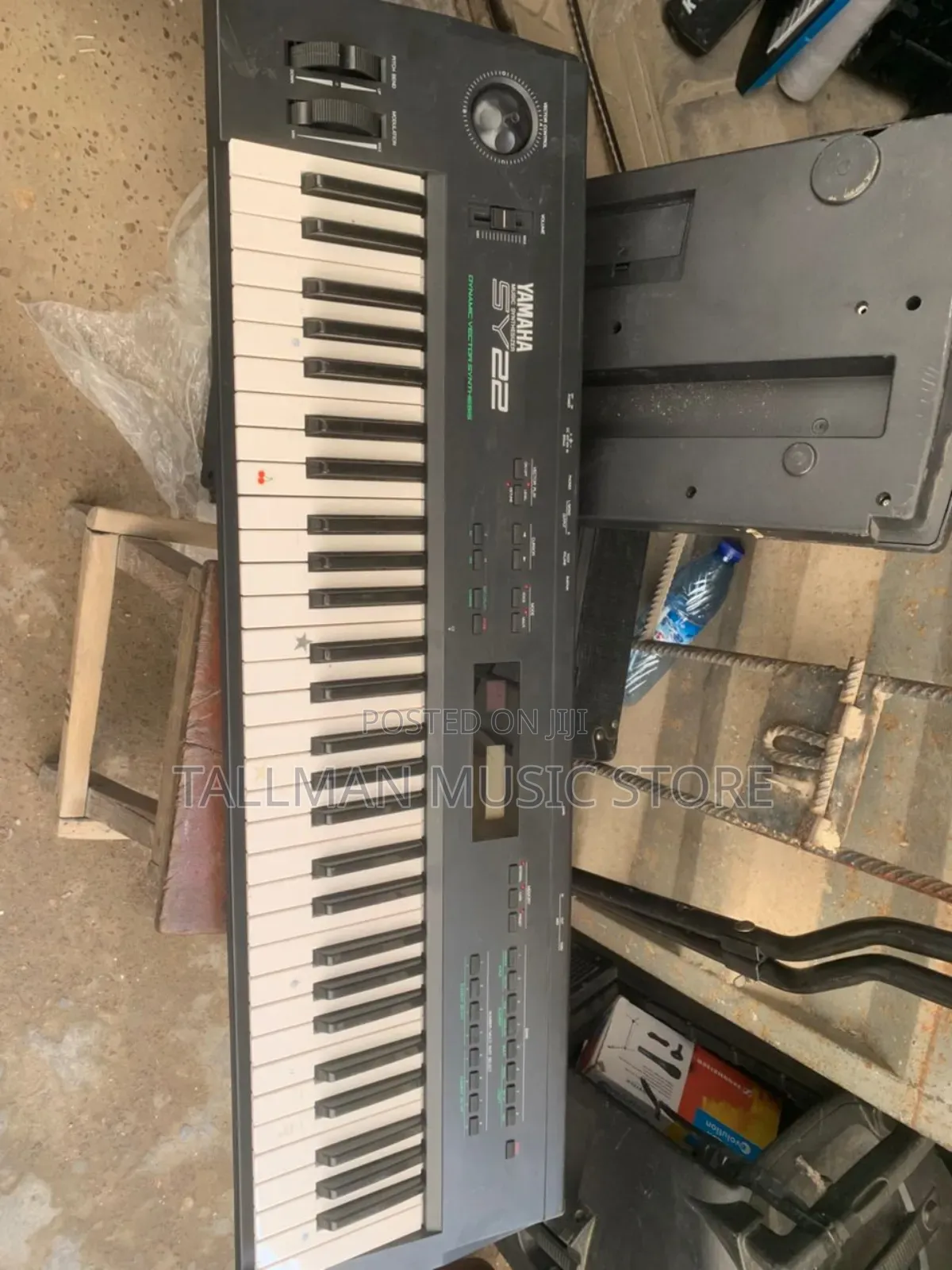 Yamaha Sy22 Synthesizer