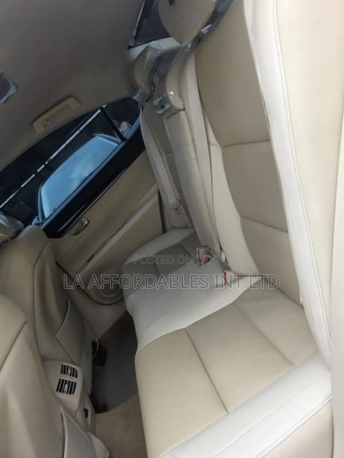Lexus ES 350 FWD 2014 White