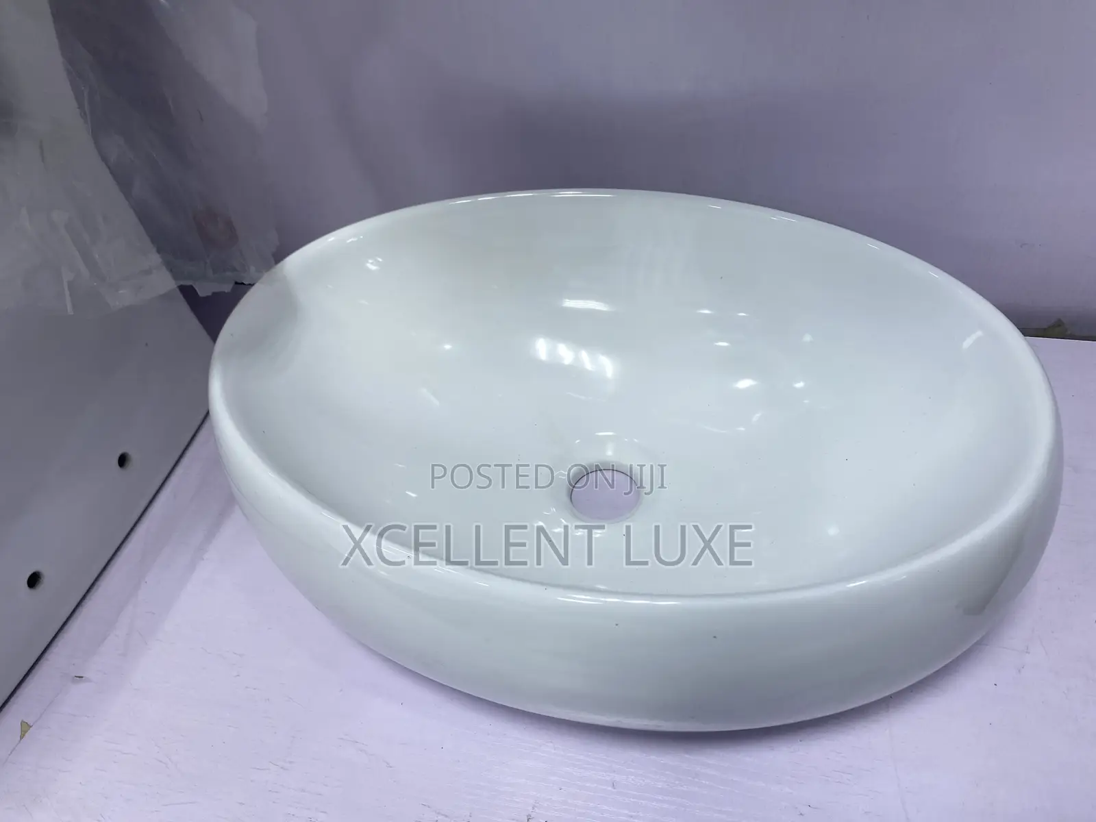 Counter Top Wash Hand Basin Oval Shape