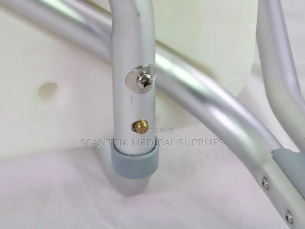High-Performance Shower Chair With Ergonomic Back Support