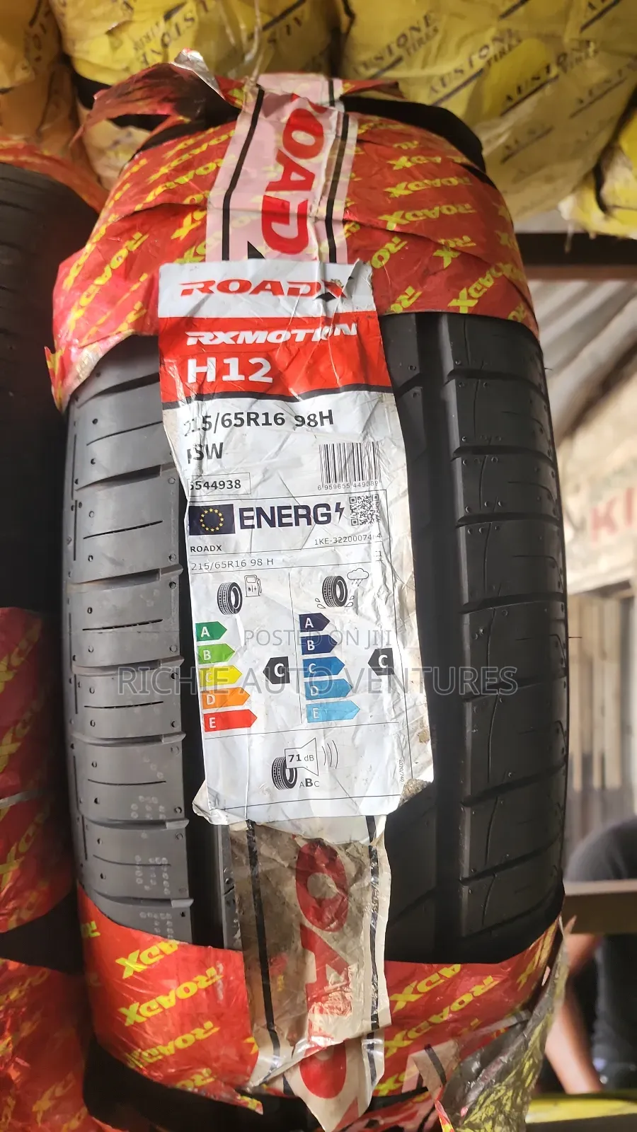 Brand New 215/6]R16 Roadex Tire.