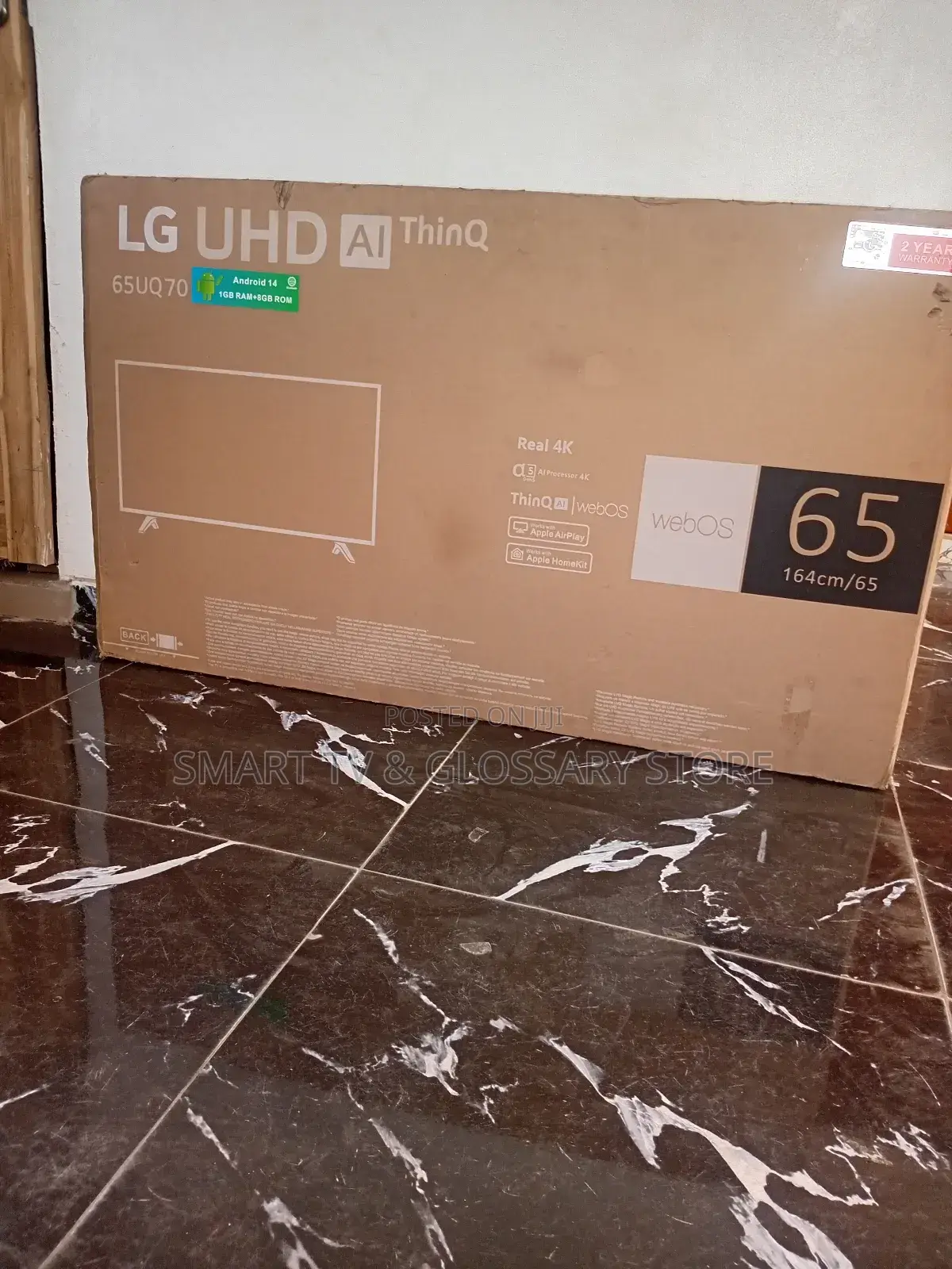 Lg 50 Inches  With Building  Showingcasing Apps