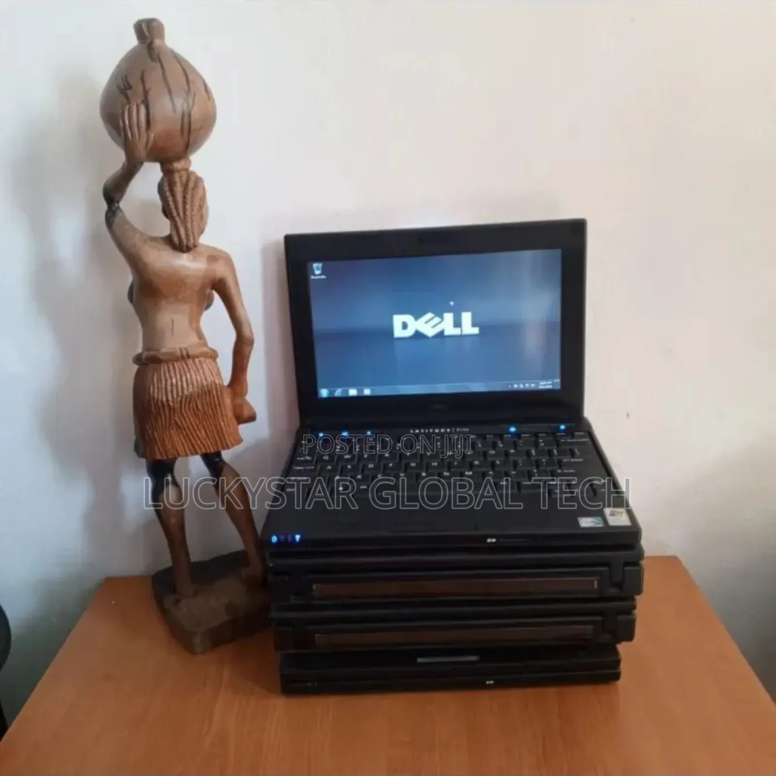 Laptop Dell Latitude 2100 2GB Intel Atom HDD 160GB