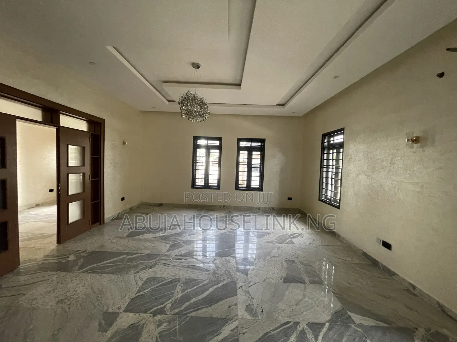 7bdrm Duplex in Efab Metropolis, Karsana for sale