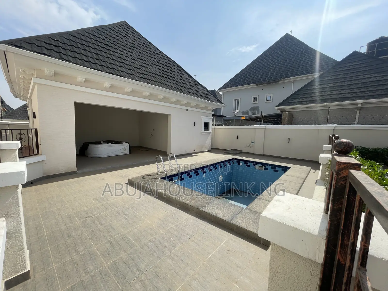 7bdrm Duplex in Efab Metropolis, Karsana for sale
