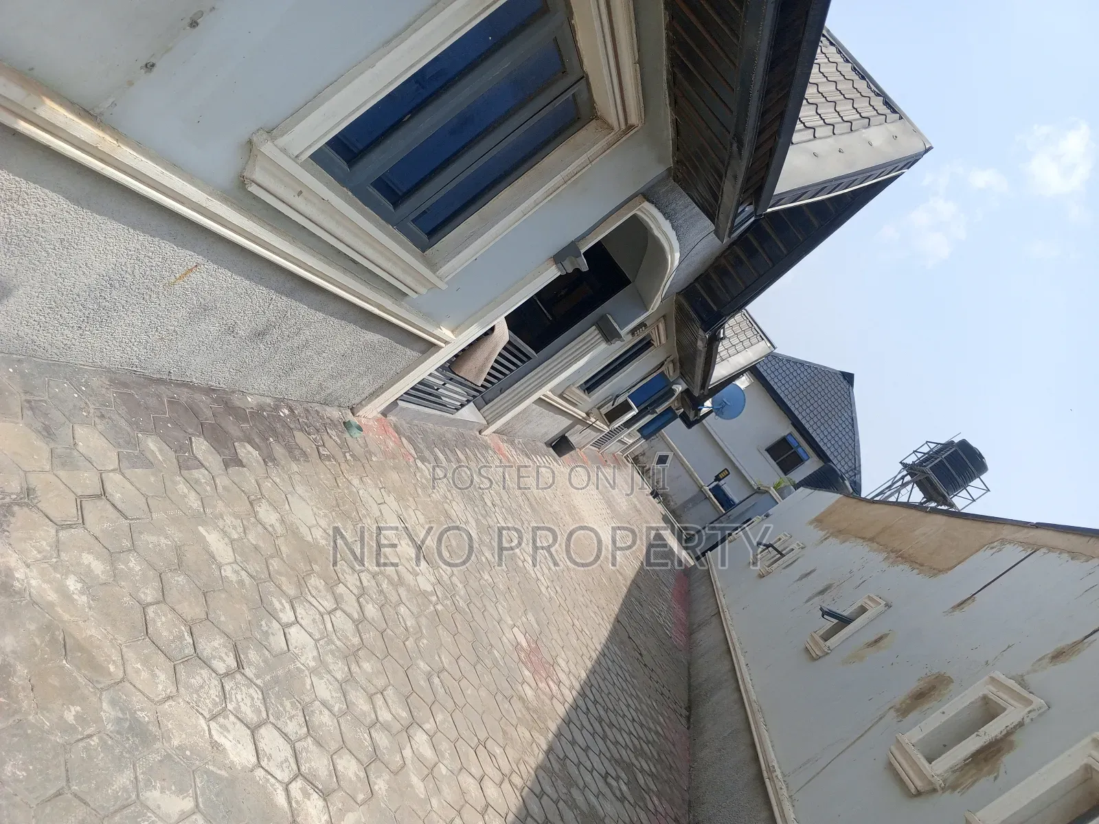 Furnished 1bdrm Block of Flats in Maculay Estate, Igbogbo for sale