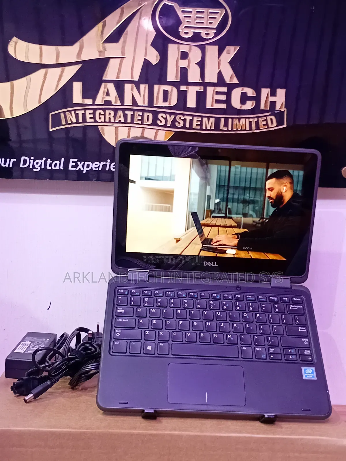 Laptop Dell Latitude E5520 8GB Intel Pentium SSD 256GB