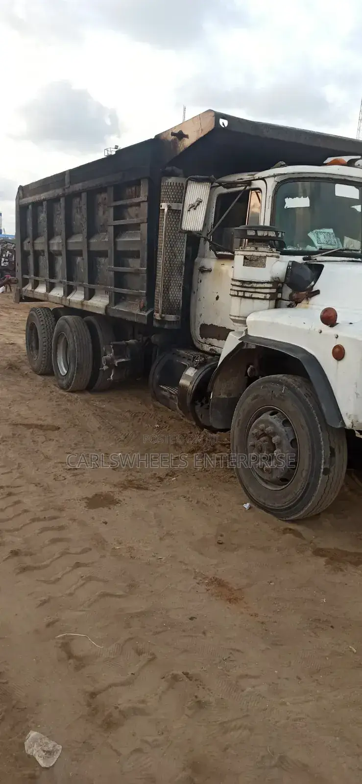 Fairly Nigeria Used Mack Lr Tipper Dump Truck