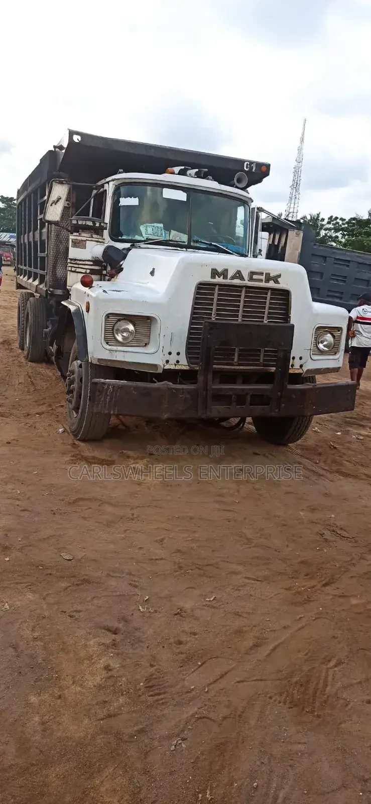 Fairly Nigeria Used Mack Lr Tipper Dump Truck