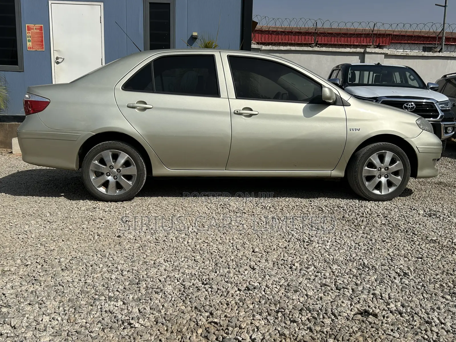 Toyota Yaris 2005 Beige
