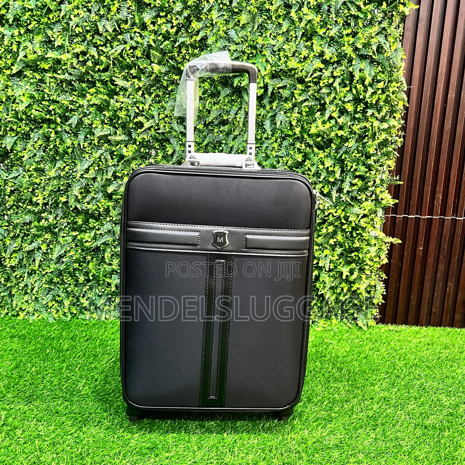 6-Piece Black Travel Bag Set With Spinner Wheels