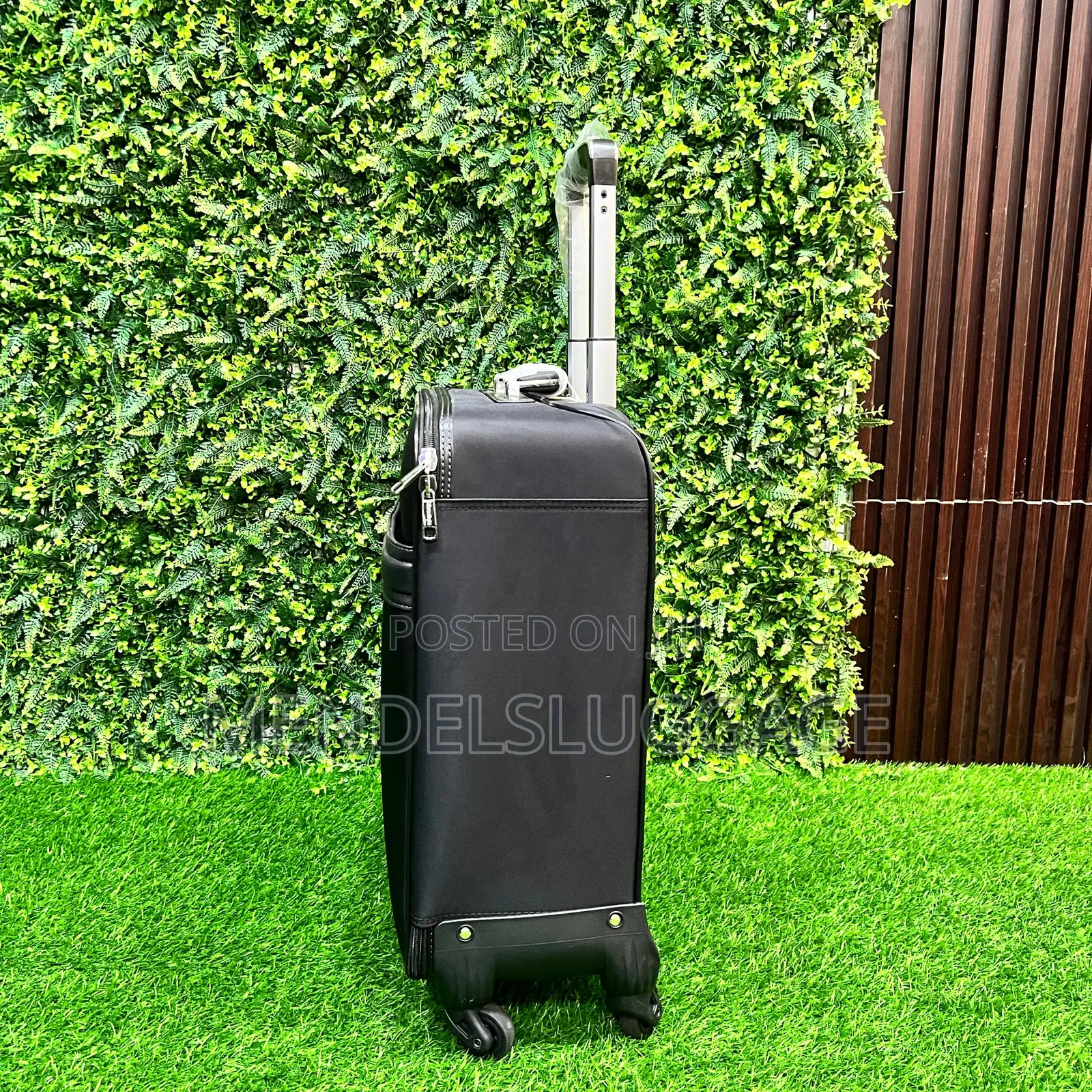 6-Piece Black Travel Bag Set With Spinner Wheels