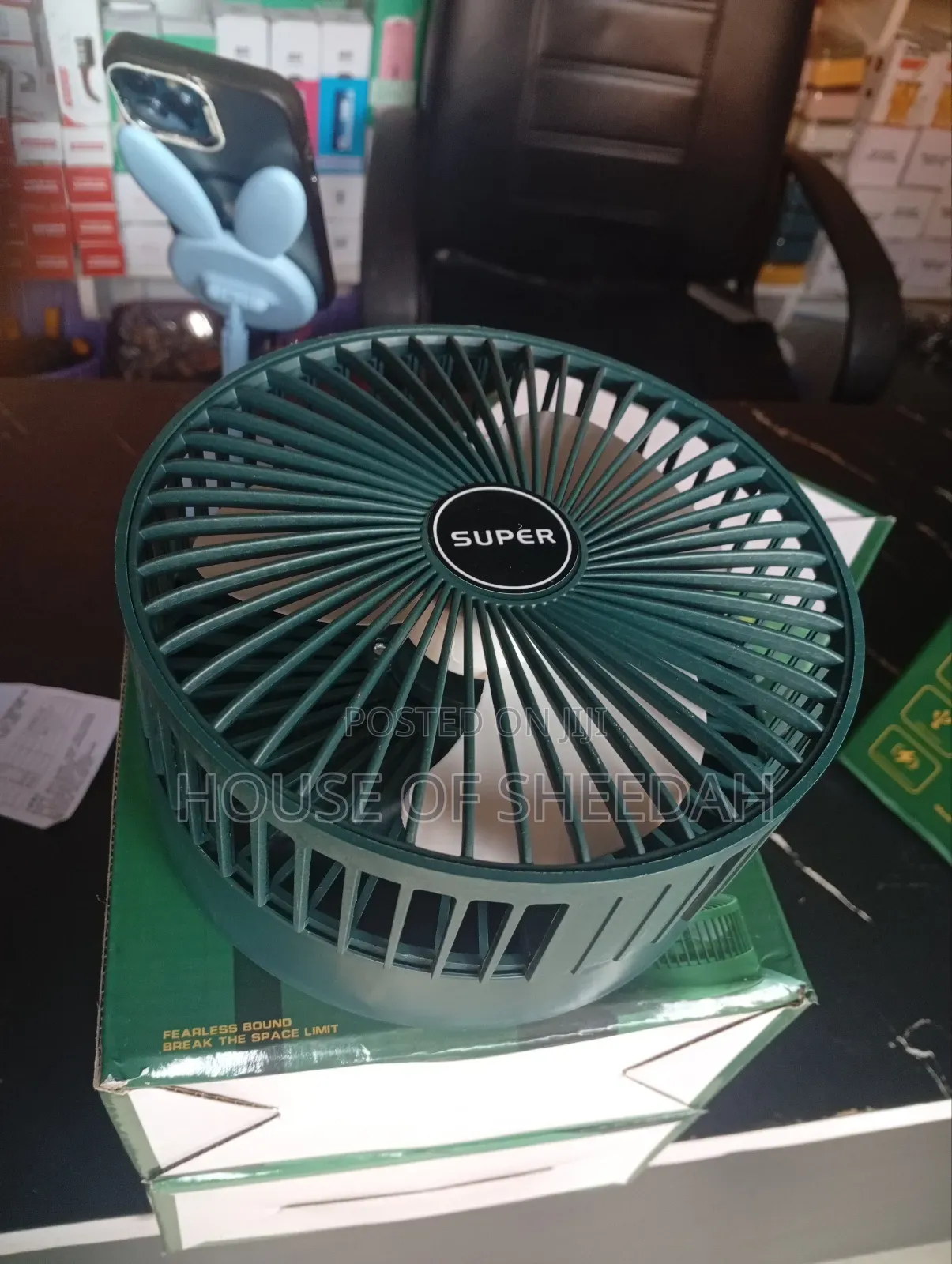 Rechargeable, Portable Telescopic Folding Fan.