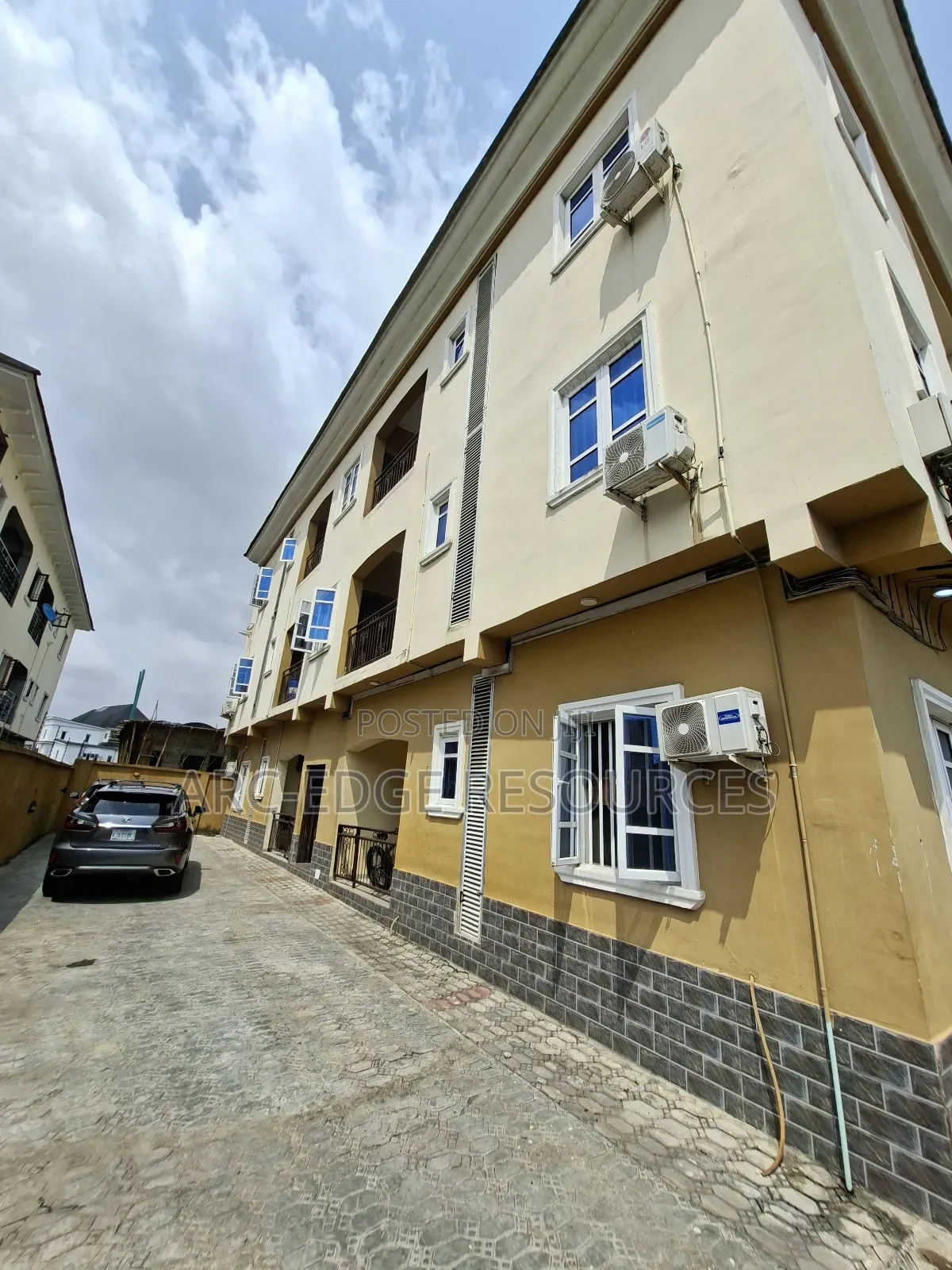 2bdrm Block of Flats in Ago Palace for sale